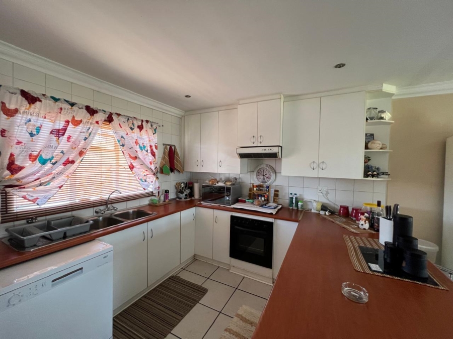 3 Bedroom Property for Sale in South Ridge Northern Cape